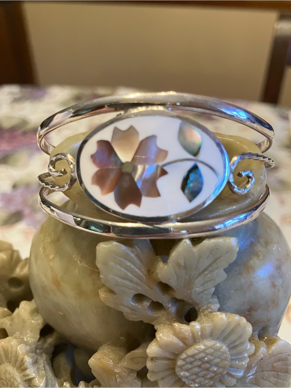 ALPACA MÉXICO STAMPED INLAY ABALONE BRACELET